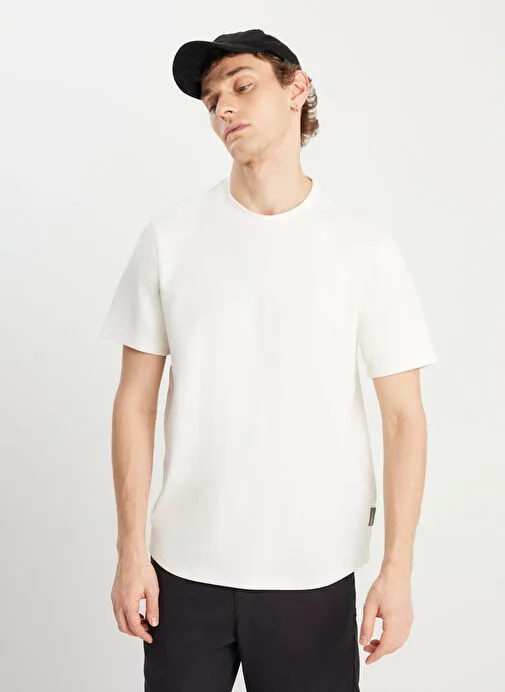 Wrangler Ekru Erkek Relaxed T-Shirt W2510718104 Ekru T-Shirt
